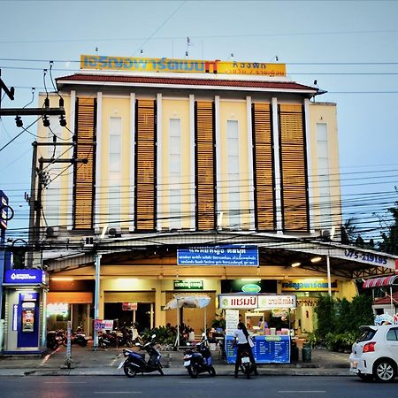 Charoen Apartment Hotel Trang Exterior photo